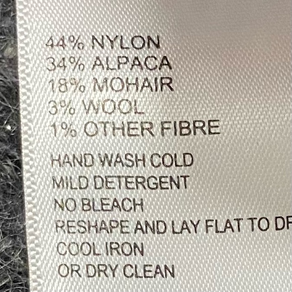 Tommy Bahama women grey Alpaca, Mohair, Wool blend open front cardigan. Size M. - Picture 8 of 9